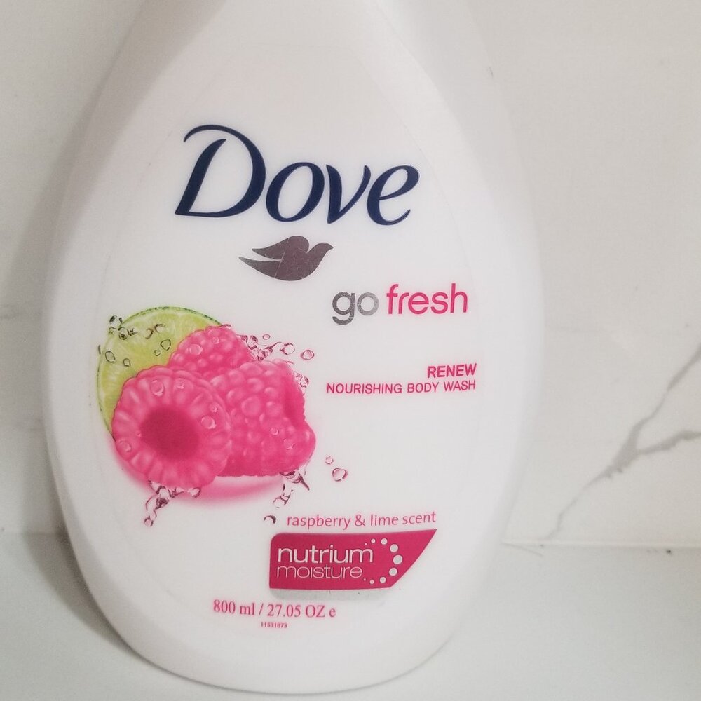 1 Dove Body Wash Raspberry & Lime Scent Renew Net. Vol 1 L. 27.05 oz. 800 ml.